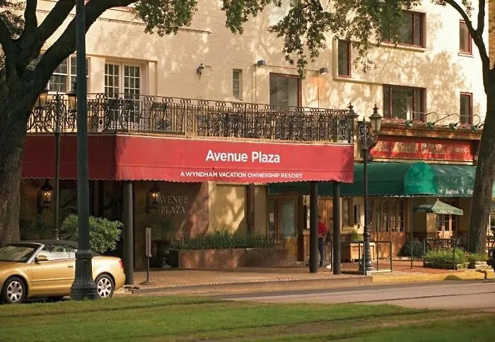 Club Wyndham Avenue Plaza
